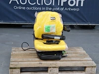 Mechanisch geveerde stoel grammer msg85/721 - afbeelding 1 van  1