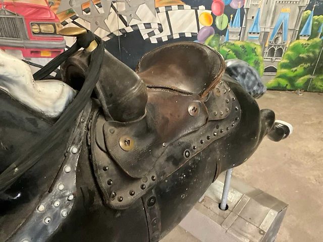 Mechanisch hobbelpaard - afbeelding 2 van  13