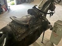 Mechanisch hobbelpaard - afbeelding 12 van  13
