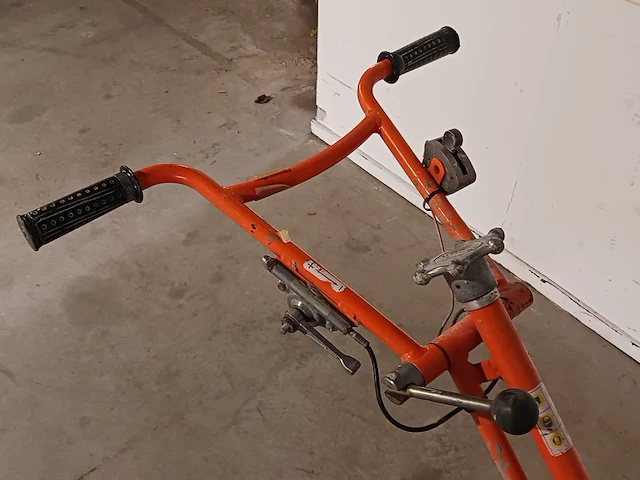 Mechanische troffel 600mm benzine paclite, m600, 2018 - afbeelding 10 van  13