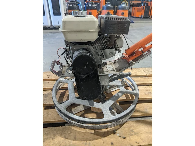 Mechanische troffel 600mm benzine paclite, m600, bouwjaar 2018 - afbeelding 12 van  14