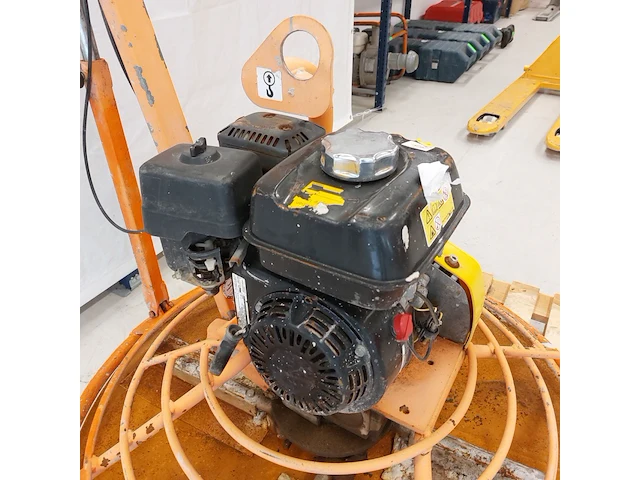 Mechanische troffel 900mm benzine atlas copco, bg 370, bouwjaar 2014 - afbeelding 7 van  10