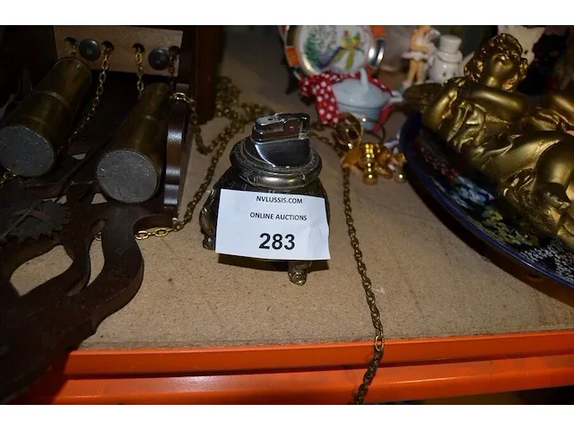 Mechanische wandklok, vaas, 12 sierstukken - afbeelding 6 van  11