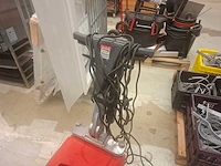 Meclean - 2013 - powerscrub 40e - schrob-zuigmachine - afbeelding 2 van  4