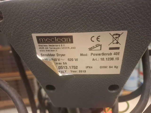 Meclean - 2013 - powerscrub 40e - schrob-zuigmachine - afbeelding 4 van  4