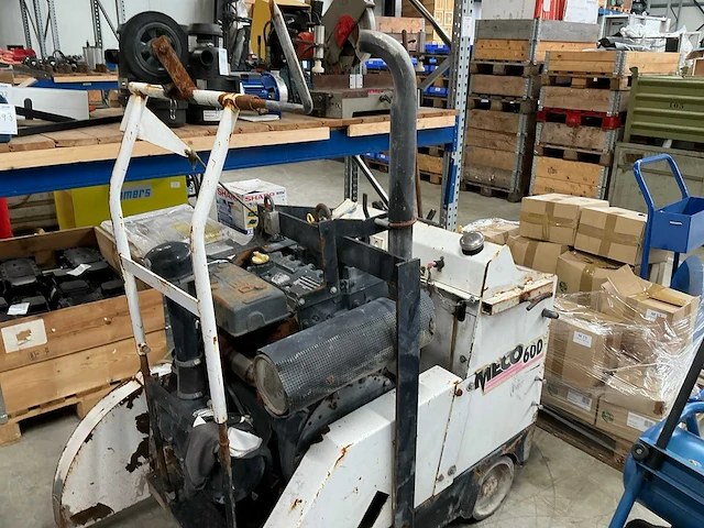 Meco 60d betonzaagmachine - afbeelding 7 van  12