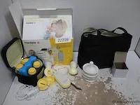 Medela freestyle flex dubbelzijdige, elektrische borstkolf met touchscreen - afbeelding 1 van  7