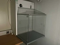 Medicijnen uitgifte machine en overige machines - afbeelding 17 van  35