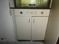Medicijnen uitgifte machine en overige machines - afbeelding 21 van  35