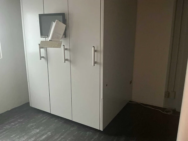 Medicijnen uitgifte machine en overige machines - afbeelding 31 van  35
