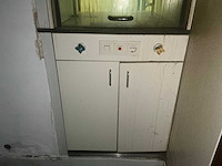 Medicijnen uitgifte machine en overige machines - afbeelding 28 van  35