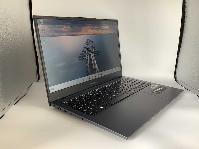 Medion e15415 notebook laptop - afbeelding 8 van  8