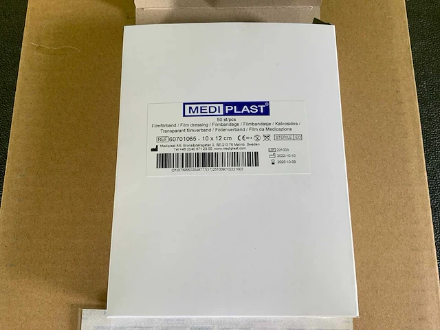 Mediplast filmbandage 10x12 cm film dressing (3600x) - afbeelding 3 van  5