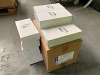 Mediplast non-woven dressing with pad - afbeelding 3 van  3