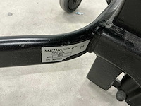 Medross bv - matrix - trippelstoel - afbeelding 4 van  4