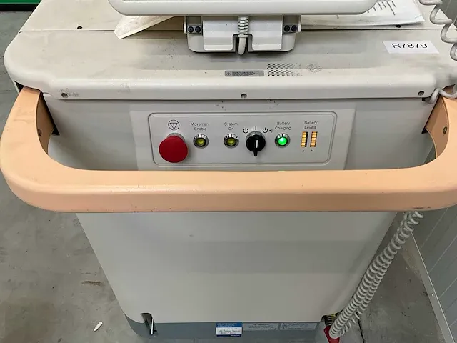 Medtronic - o-boog - röntgenbuis varian a-132 - 2009 - afbeelding 7 van  17