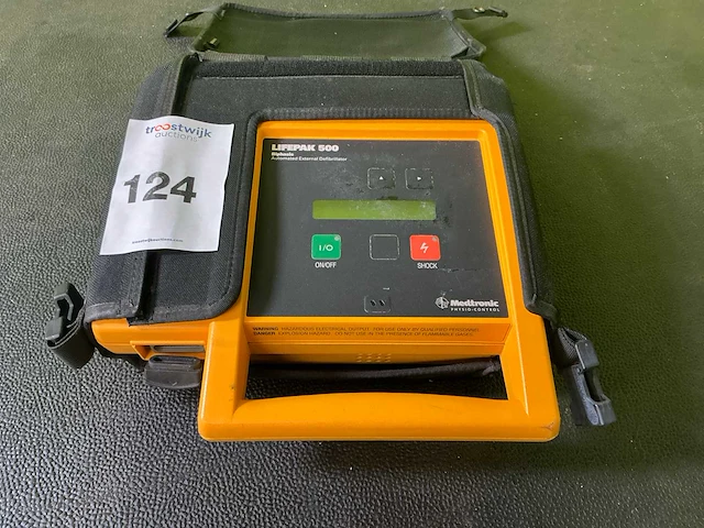Medtronic lifepak 500 defibrillator (3x) - afbeelding 1 van  6