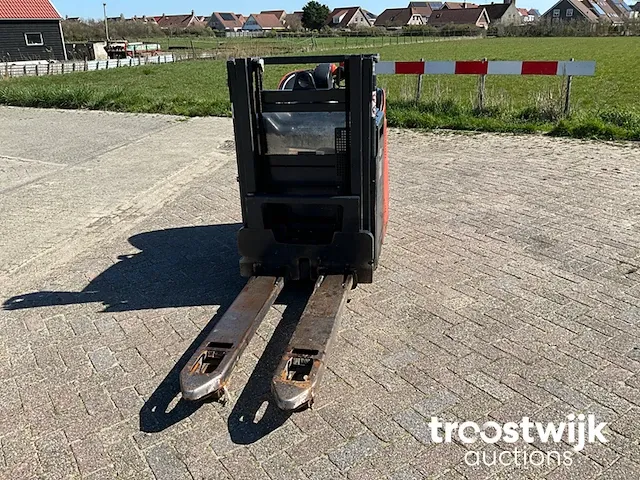 Meeneemheftruck - afbeelding 8 van  14