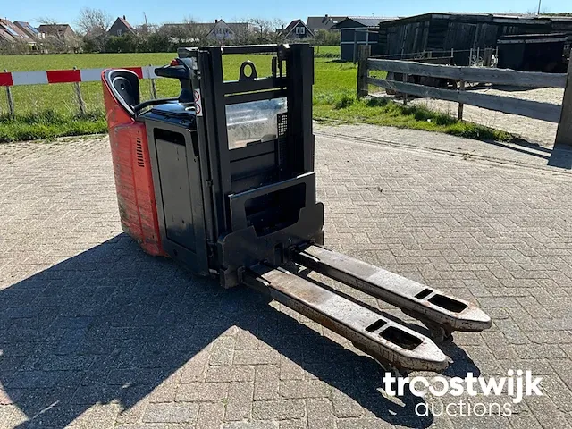 Meeneemheftruck - afbeelding 9 van  14