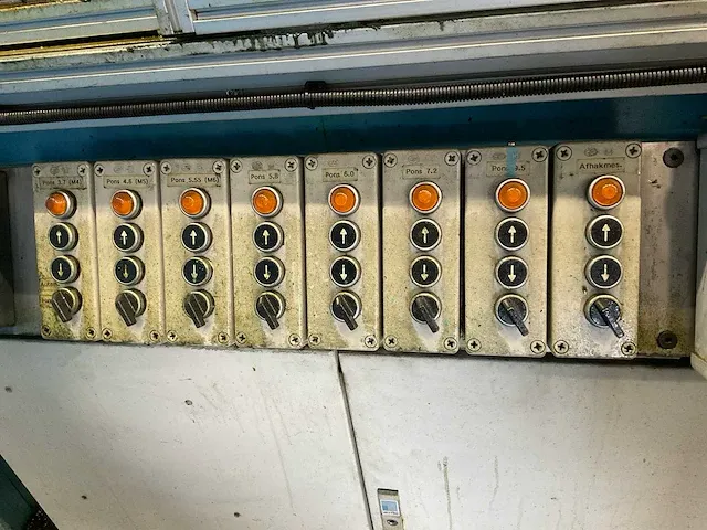 Meervoudige tap-en ponsmachine - afbeelding 6 van  9