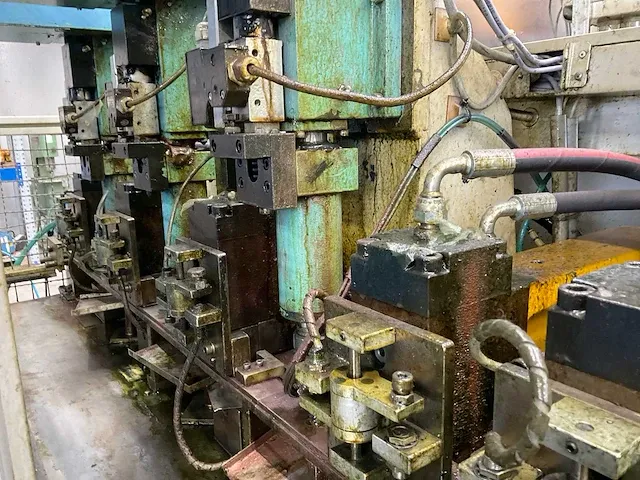 Meervoudige tap-en ponsmachine - afbeelding 9 van  9