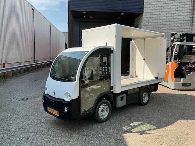 Mega - m10 - diverse intern transport - 2016 - afbeelding 1 van  12
