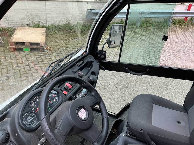 Mega - m10 - diverse intern transport - 2017 - afbeelding 9 van  11