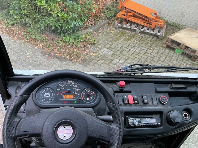 Mega - m10 - diverse intern transport - 2017 - afbeelding 10 van  11