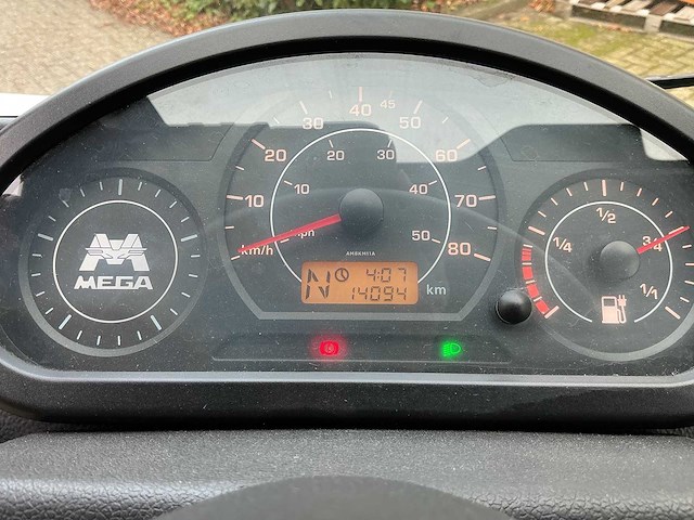 Mega - m10 - diverse intern transport - 2017 - afbeelding 3 van  12