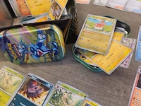 Mega pokémonkaartencollectie - vele kaarten inclusief zeldzaamheden en twee originele pokémon tins - afbeelding 3 van  17