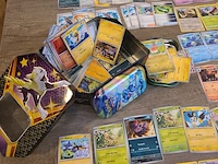 Mega pokémonkaartencollectie - vele kaarten inclusief zeldzaamheden en twee originele pokémon tins - afbeelding 10 van  17