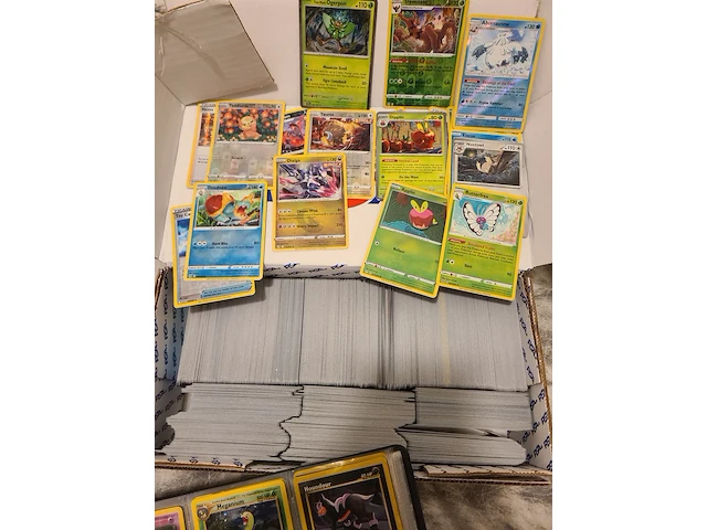 Mega verzameling pokémon kaarten, met gevulde map en meer - afbeelding 14 van  20
