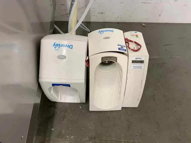 Meiko - dv80 tc - korvenvaatwasmachine - afbeelding 8 van  8