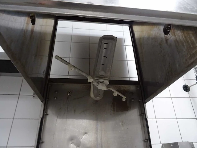 Meiko - dv80t - doorschuifvaatwasmachine - afbeelding 10 van  15
