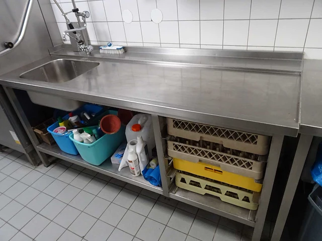 Meiko - dv80t - doorschuifvaatwasmachine - afbeelding 13 van  15