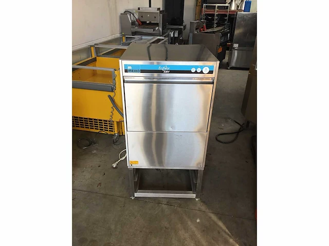 Meiko - ecostar530f - crate washer - 2003 - afbeelding 1 van  6