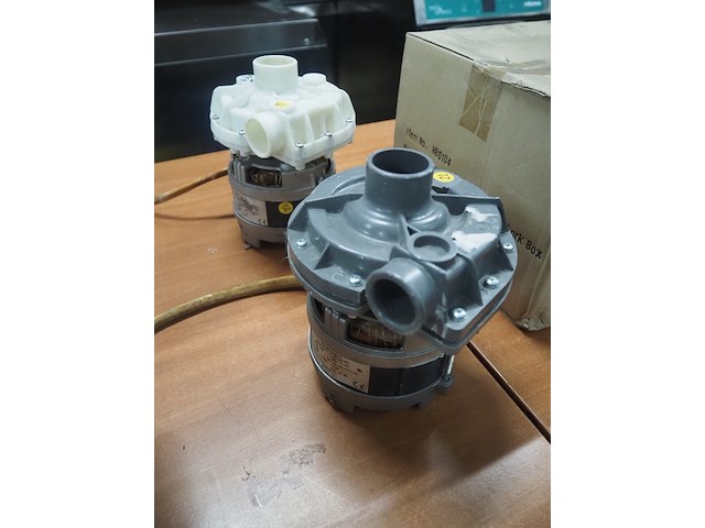 Meiko - afbeelding 4 van  4