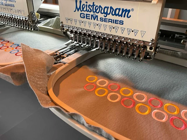 Meistergram gem 1506 borduurmachine - afbeelding 16 van  52