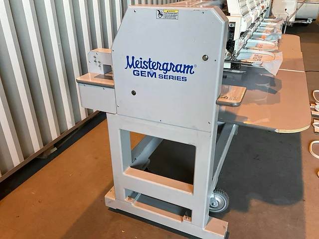 Meistergram gem 1506 borduurmachine - afbeelding 27 van  52
