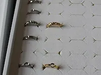 Melano vivid en twisted ringen en stenen in de maten 48 t/m 60. totaal ruim 100 ringen en 125 stenen. - afbeelding 2 van  17