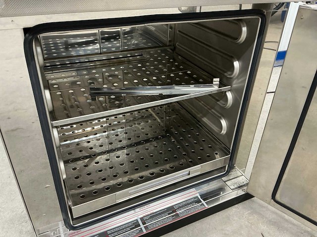 Memmert - im 401 - droogstoof - afbeelding 3 van  4