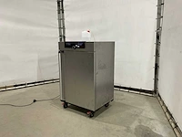 Memmert industriële oven mobiel - afbeelding 1 van  11