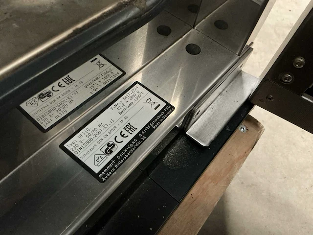 Memmert uf110 laboratoriumoven - afbeelding 4 van  4