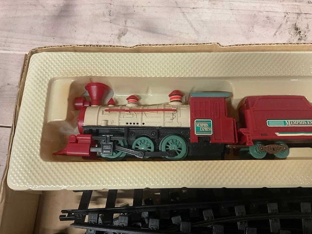 Memphis express modeltrein christmas train - afbeelding 6 van  8