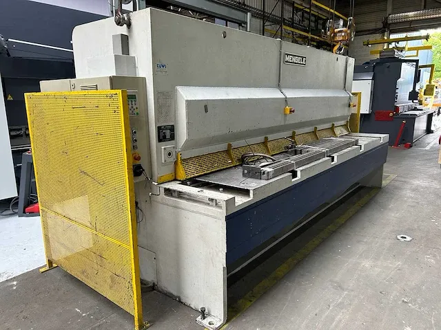 Mengele - s8-4000, 4050x8mm - cnc guillotineschaar - 1998 - afbeelding 7 van  12