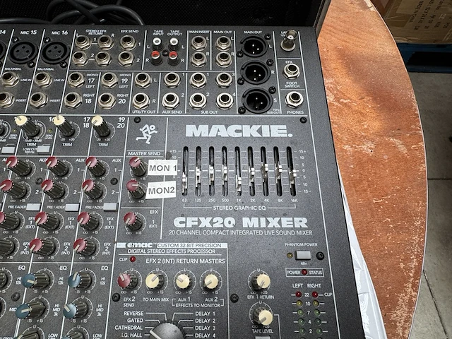 Mengpaneel met flightcase mackie, cfx20 mixer - afbeelding 4 van  7