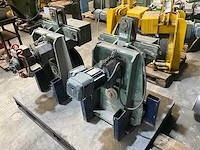 Mennekes hijsmotor (2x) - afbeelding 1 van  7