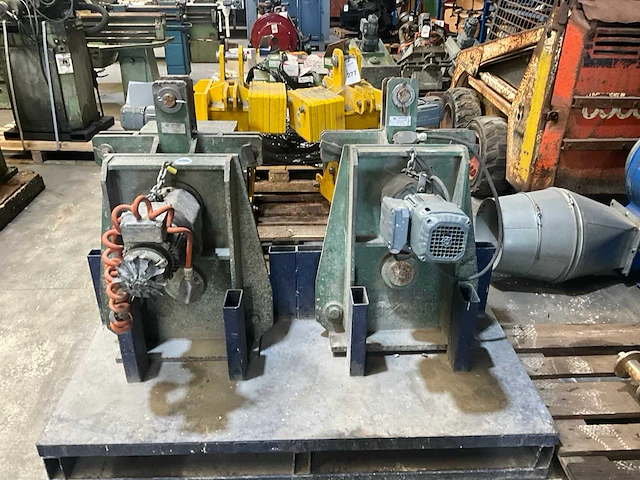 Mennekes hijsmotor (2x) - afbeelding 2 van  7