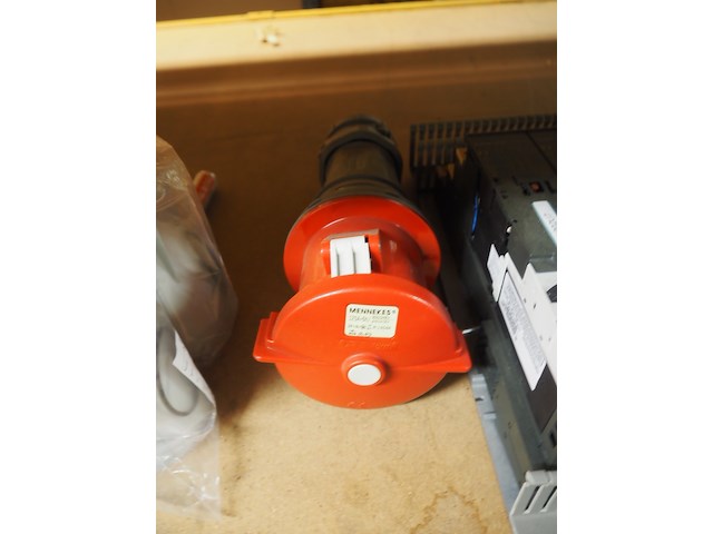 Mennekes - afbeelding 5 van  6