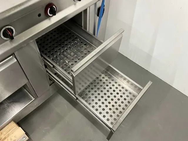 Menu system - 400v - rvs inductie kookeiland - afbeelding 48 van  55